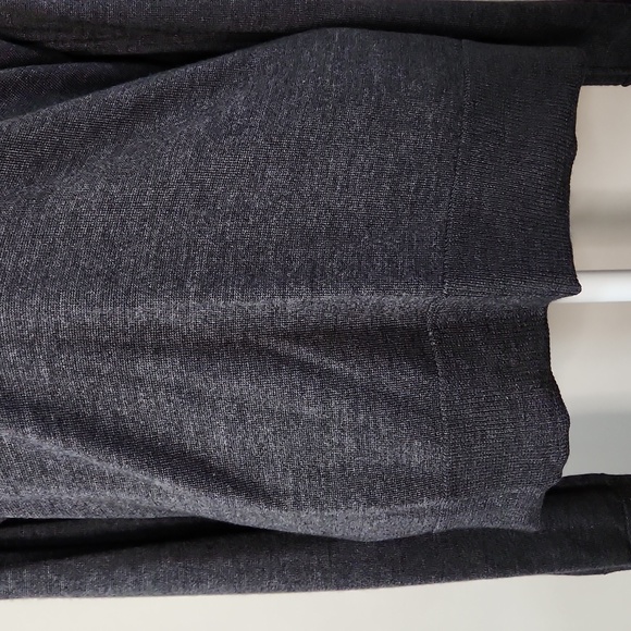 Nwt Dolce & Gabbana Cashmere & Silk Vneck Sweater - Picture 4 of 14